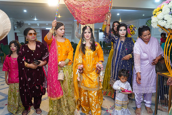 Mehak & Laraib Mehndi 00213
