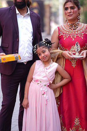 Mehak & Laraib Barat 00012