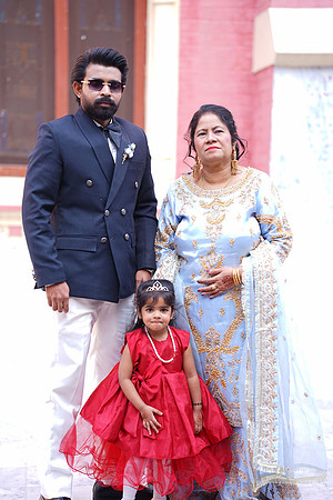 Mehak & Laraib Barat 00029