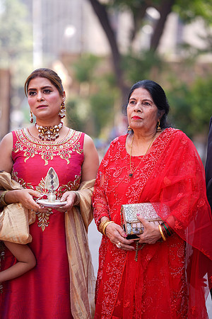 Mehak & Laraib Barat 00013