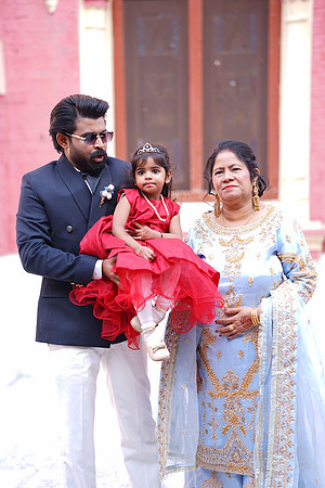 Mehak & Laraib Barat 00026