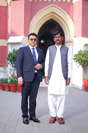 Mehak & Laraib Barat 00045