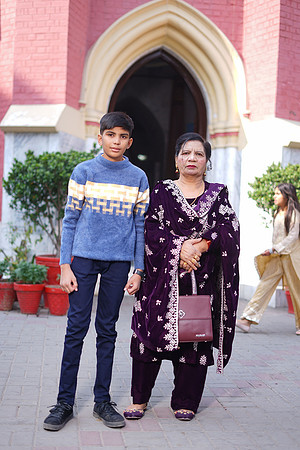 Mehak & Laraib Barat 00063