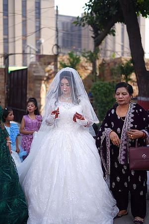 Mehak & Laraib Barat 00074