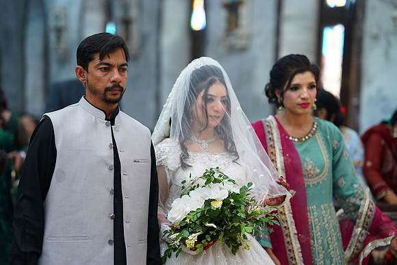 Mehak & Laraib Barat 00095