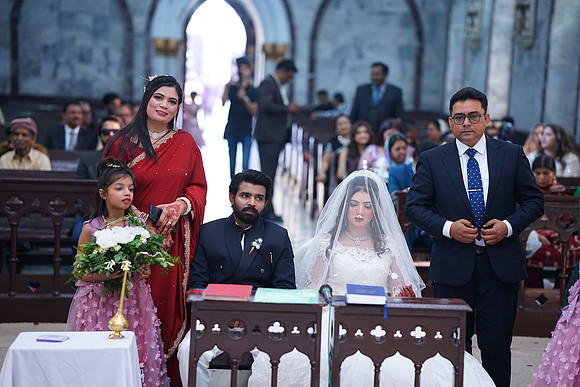 Mehak & Laraib Barat 00149