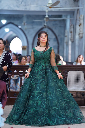 Mehak & Laraib Barat 00162