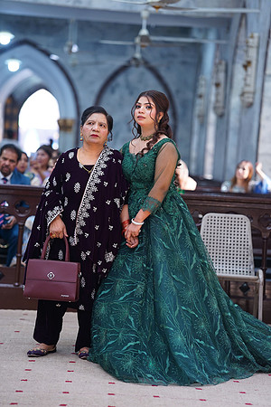 Mehak & Laraib Barat 00168