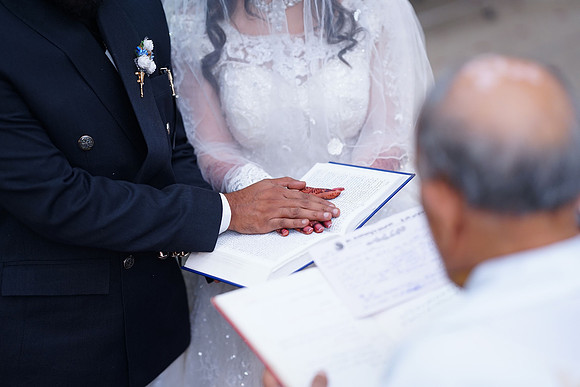 Mehak & Laraib Barat 00190