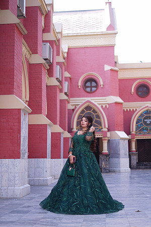Mehak & Laraib Barat 00199