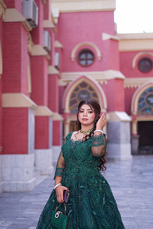 Mehak & Laraib Barat 00201
