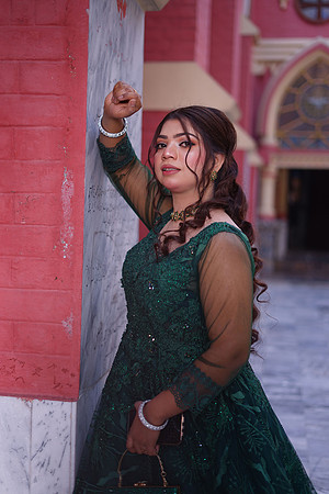 Mehak & Laraib Barat 00204