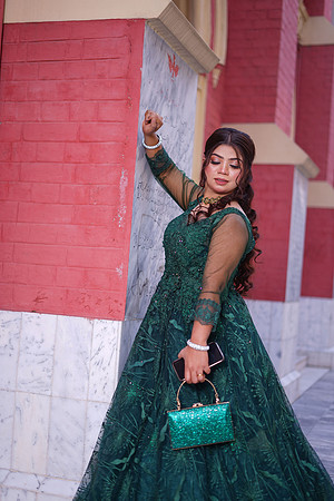 Mehak & Laraib Barat 00209