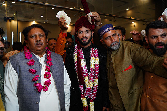 Dawood & Sitara Barat 00228