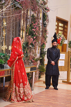 Shahroz & Fariha Barat 00072