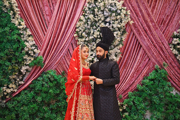 Shahroz & Fariha Barat 00088