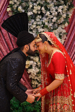Shahroz & Fariha Barat 00101
