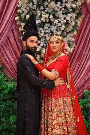 Shahroz & Fariha Barat 00107