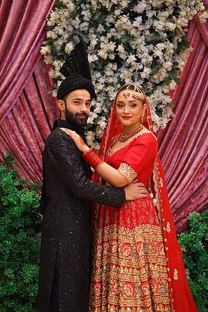 Shahroz & Fariha Barat 00108