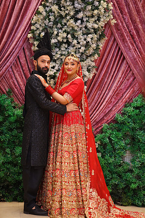 Shahroz & Fariha Barat 00111
