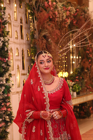 Shahroz & Fariha Barat 00151