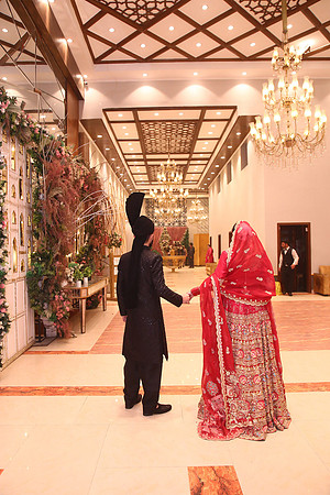 Shahroz & Fariha Barat 00173