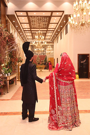 Shahroz & Fariha Barat 00174