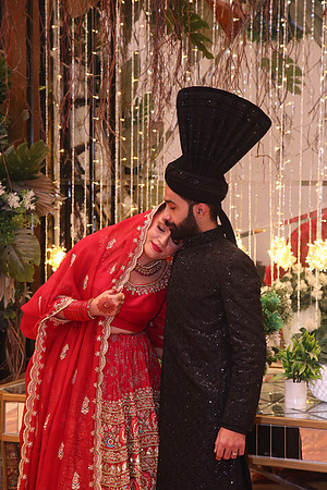 Shahroz & Fariha Barat 00181