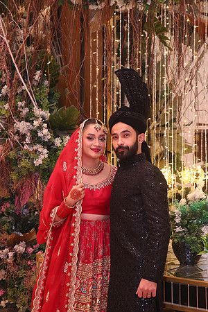 Shahroz & Fariha Barat 00189