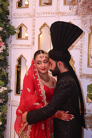 Shahroz & Fariha Barat 00196