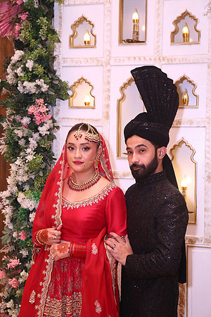Shahroz & Fariha Barat 00203