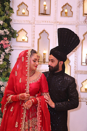 Shahroz & Fariha Barat 00204