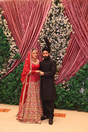Shahroz & Fariha Barat 00217