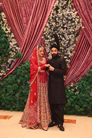 Shahroz & Fariha Barat 00220