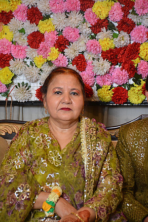 Usama & Bisma Mehndi 00193