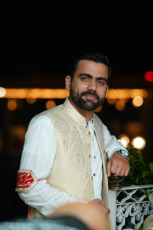 Azhar & Ayesha 00038