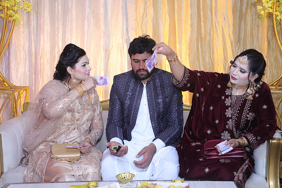 Ibrar & Aleena Mehndi 00172