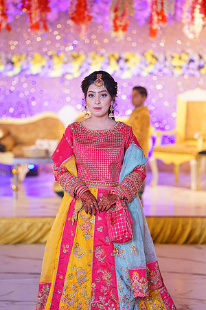 Ayesha & Naveed Mehndi 00003