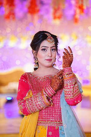 Ayesha & Naveed Mehndi 00016