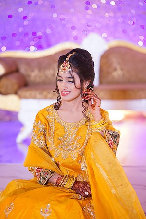 Ayesha & Naveed Mehndi 00048