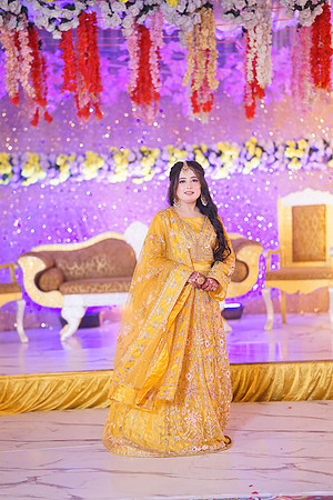 Ayesha & Naveed Mehndi 00090