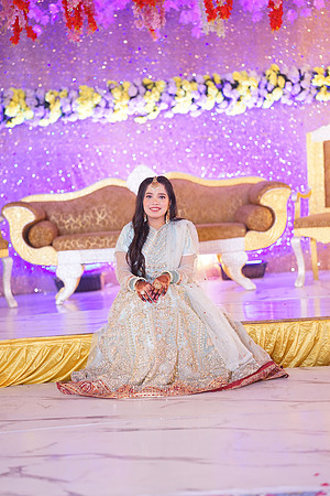 Ayesha & Naveed Mehndi 00100