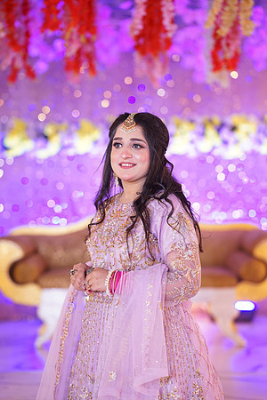 Ayesha & Naveed Mehndi 00104