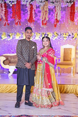 Ayesha & Naveed Mehndi 00136