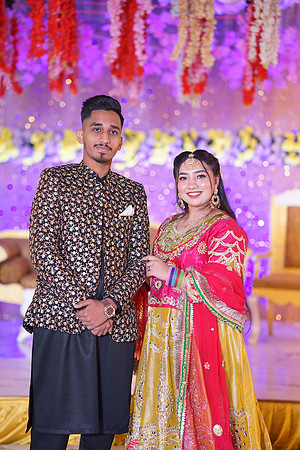 Ayesha & Naveed Mehndi 00137