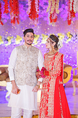 Ayesha & Naveed Mehndi 00150
