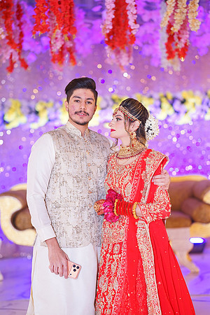 Ayesha & Naveed Mehndi 00158