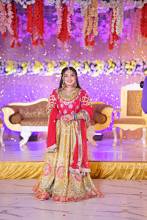 Ayesha & Naveed Mehndi 00163