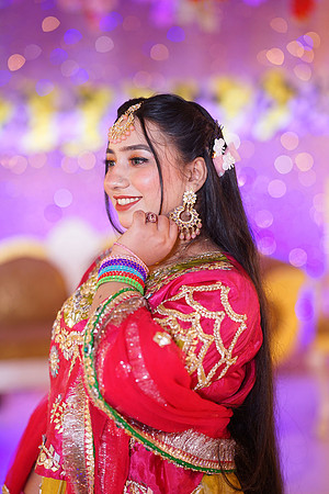 Ayesha & Naveed Mehndi 00169