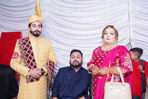 Naveed & Rabia Barat 00072